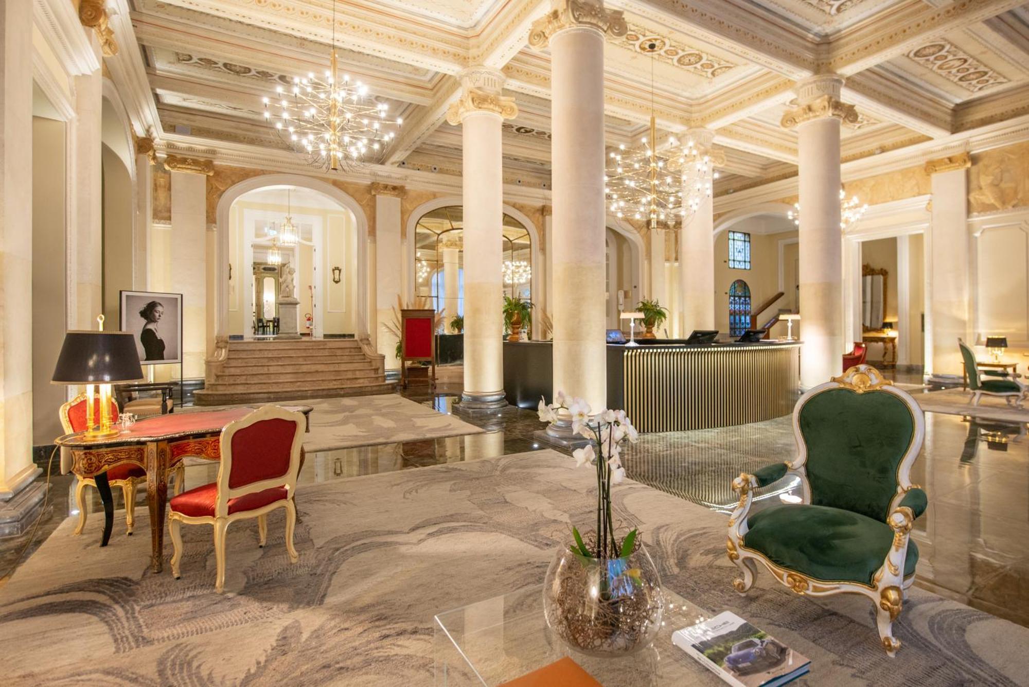 Grand Hotel Et Des Palmes Palermo Luaran gambar The lobby of the hotel