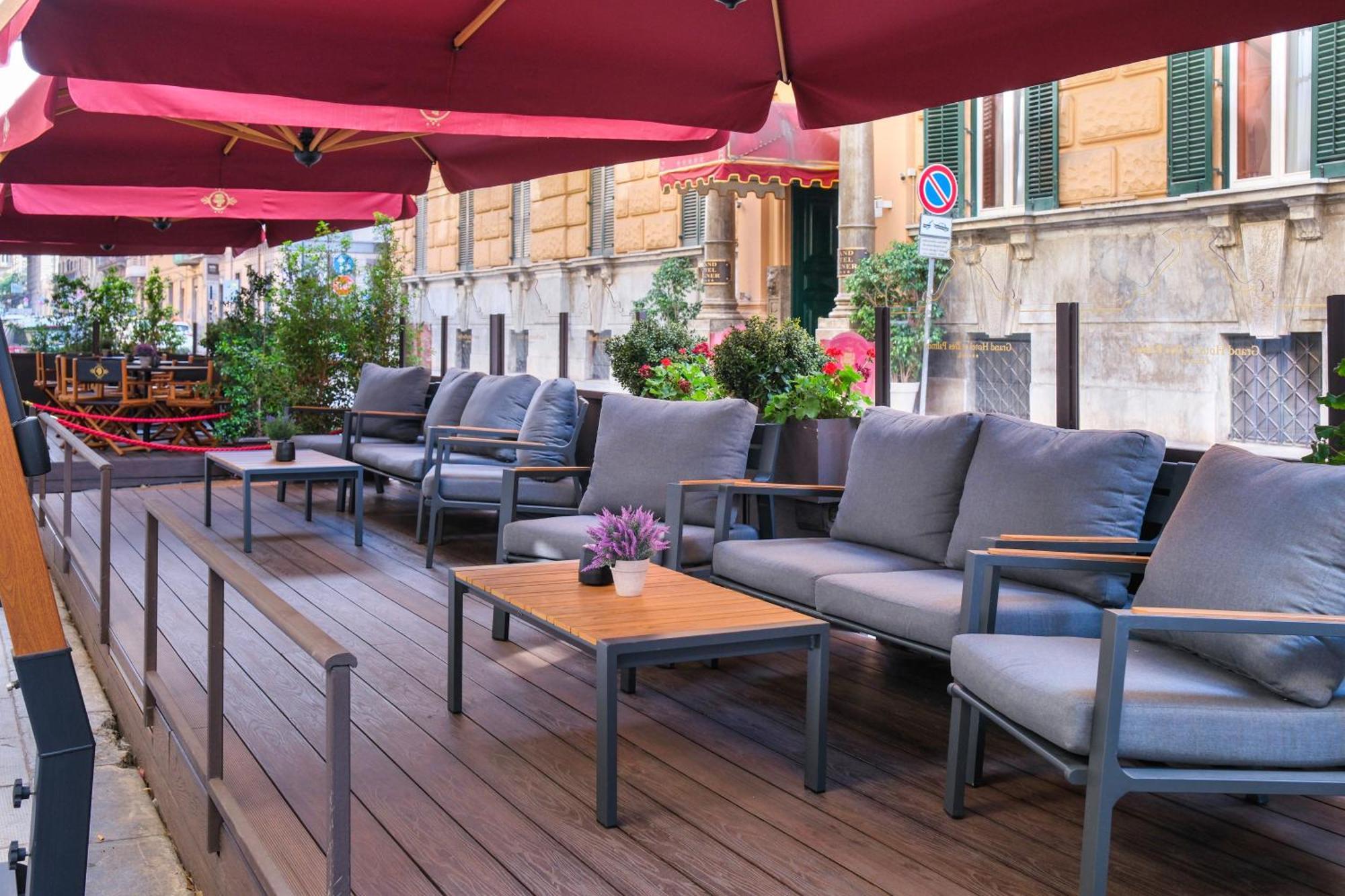 Grand Hotel Et Des Palmes Palermo Luaran gambar The hotel's terrace
