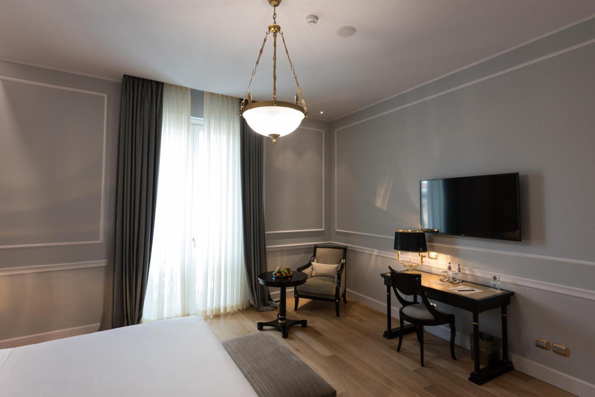 Grand Hotel Et Des Palmes Palermo Luaran gambar A room at the hotel